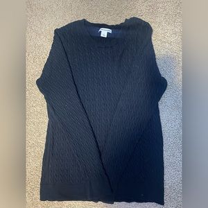 AMAZON ESSENTIALS black knit sweater (size L)